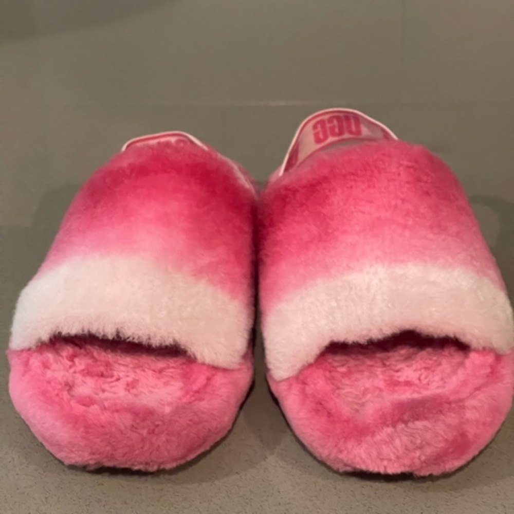 UGG fluff yeah slides - Picture 3 of 5